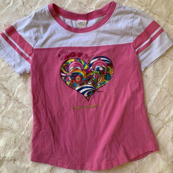 🌸3 for 10🌸Fort Myers, FL Rainbow Dolphin T-shirt - Picture 1 of 2